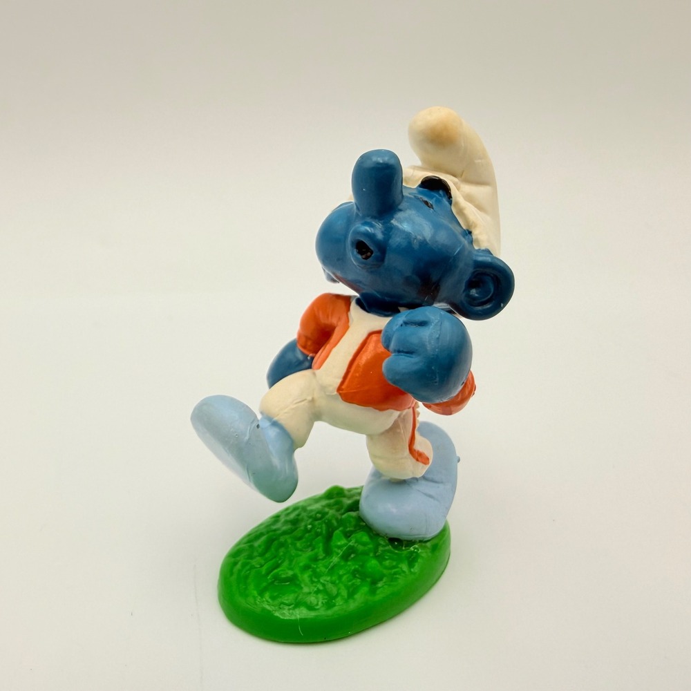 Vintage Schleich W. Berrie Co Smurf PVC Figure Walking Orange Jacket Peyo HK